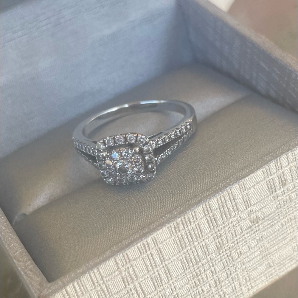3/4 ctw 14k white gold engagement ring